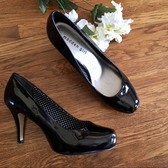 Steve Madden Shoes - Madden Girl 8.5 Black patent platform pumps heels